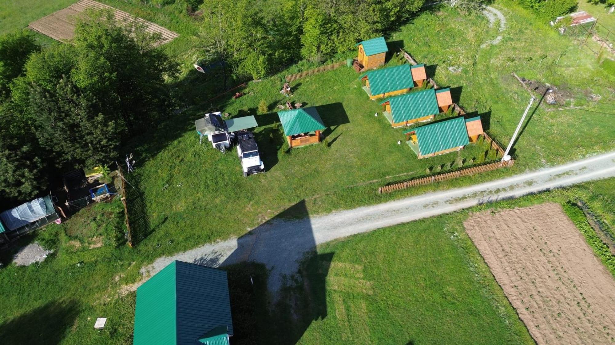 Konaci Oceva Zemlja Bungalovi Konaci Oceva Zemlja Vikendica مويكوفاتش المظهر الخارجي الصورة