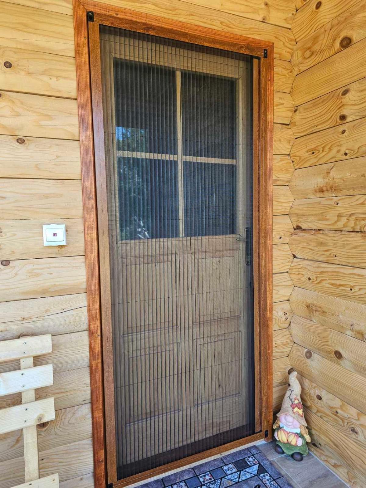 Konaci Oceva Zemlja Bungalovi Konaci Oceva Zemlja Vikendica مويكوفاتش المظهر الخارجي الصورة